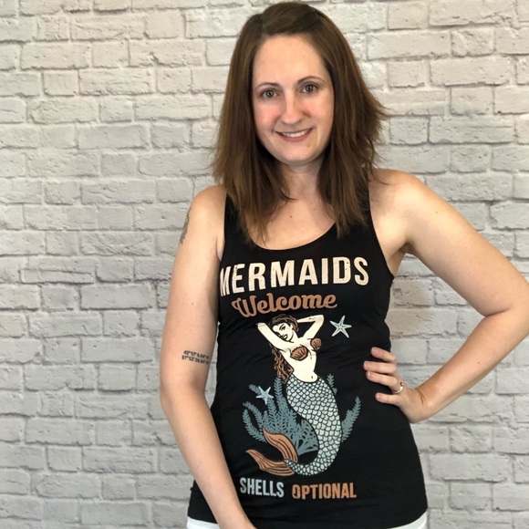 Bear Dance | Mermaids Welcome Graphic Tank Top - Picture 5 of 8